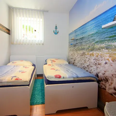 Am Pruesssee In Guester, Cleaning Included Apartment