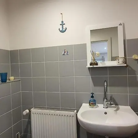 Apartment Am Pruesssee In Guester, Cleaning Included *